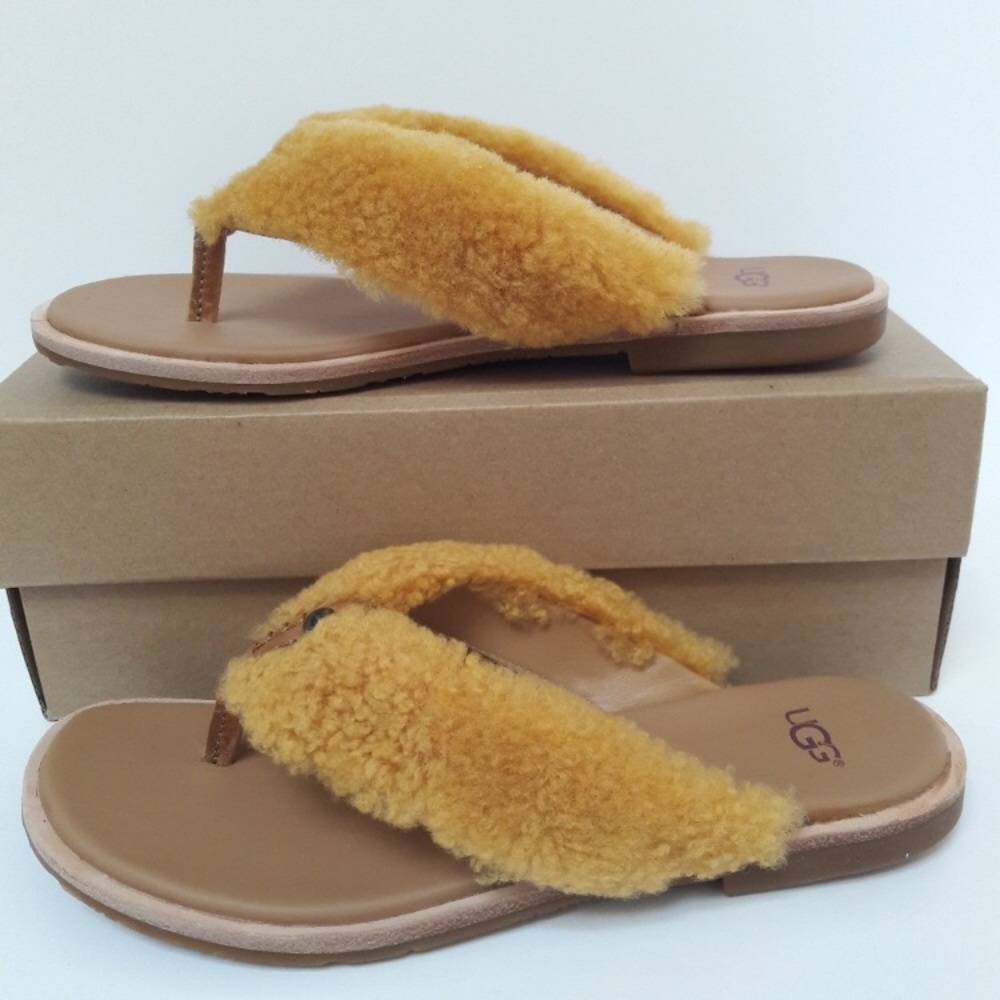 UGG Alicia Sandals - size 7 - Picture 2 of 6